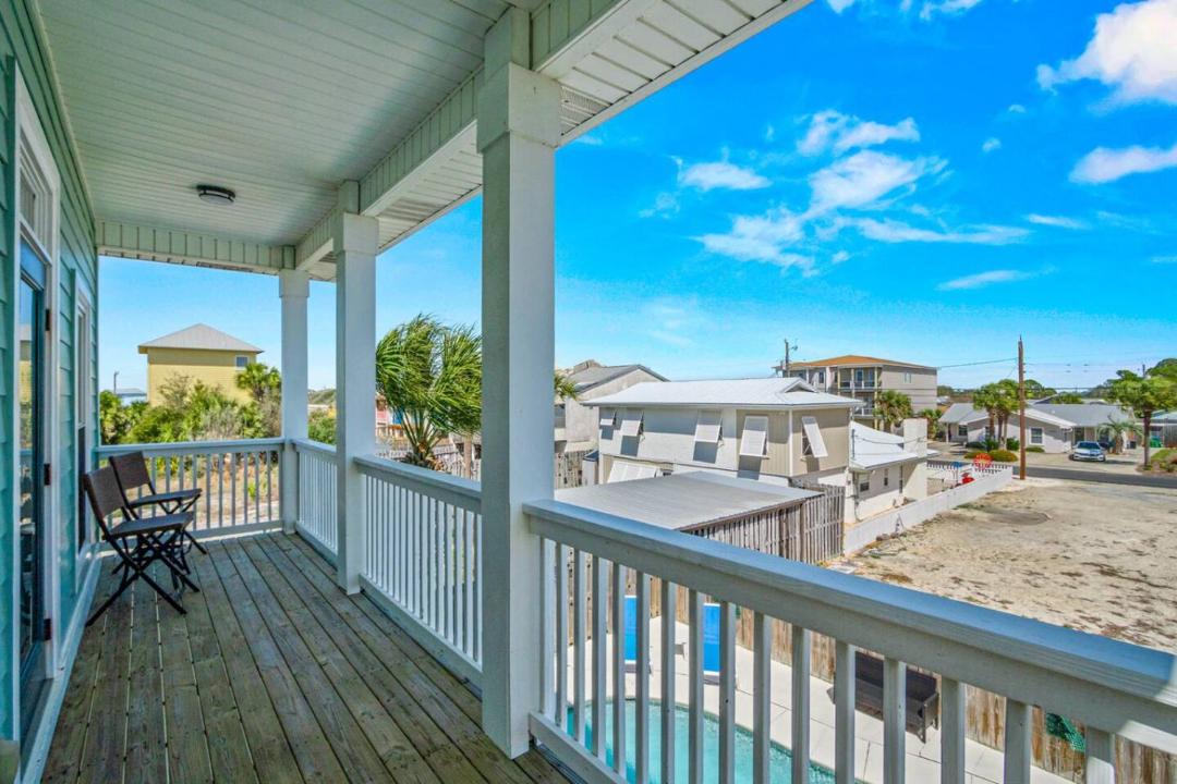 Photo of Patio Balcony in Biltmore Beach