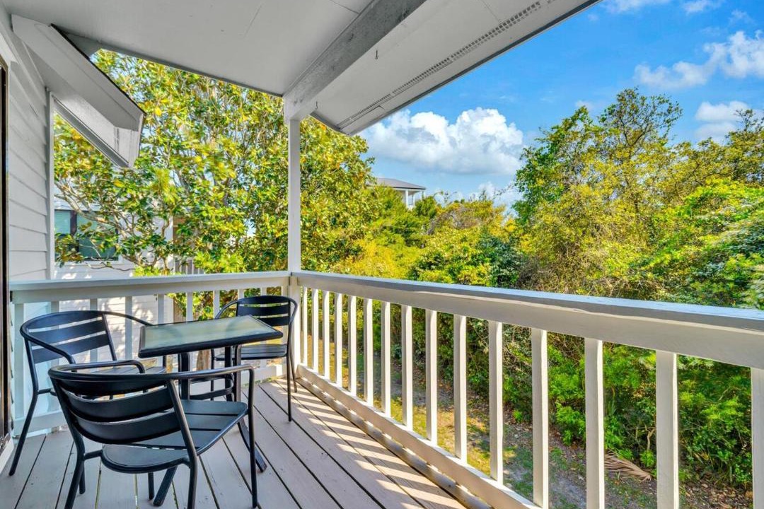 Photo of Patio Balcony in Cassine Village