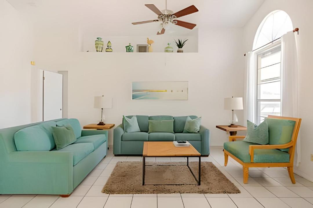Photo of Livingroom in Indian Wells