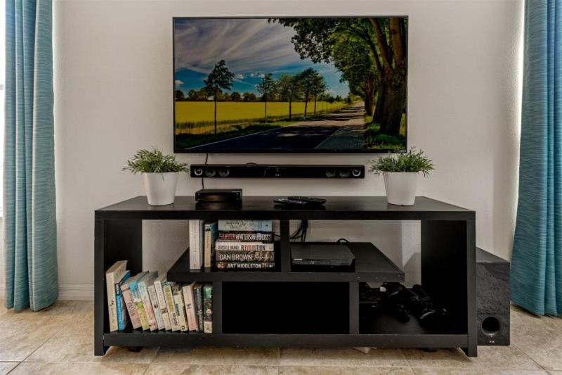 Photo of Livingroom in Veranda Palms