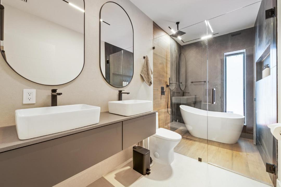 Photo of Bathroom in Ludlam
