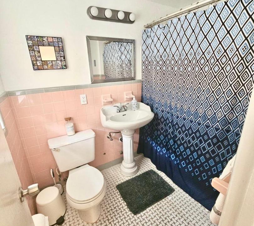 Photo of Bathroom in Baker Homestead