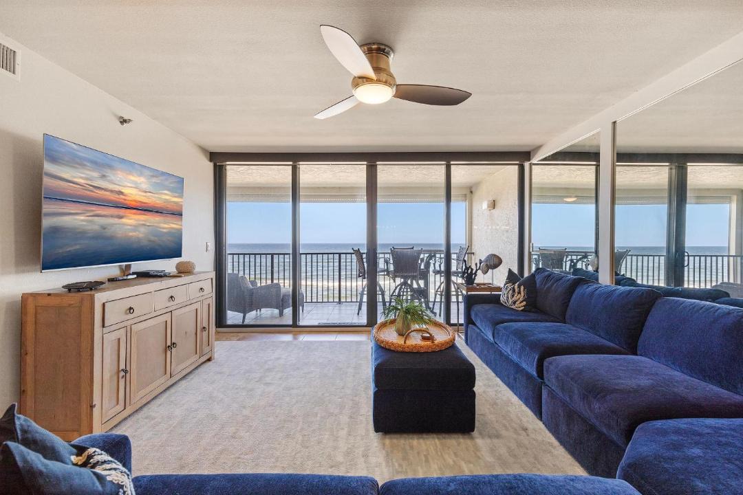 Photo of Livingroom in Bethune Beach