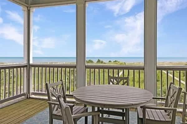 Photo of Patio Balcony in Cape San Blas
