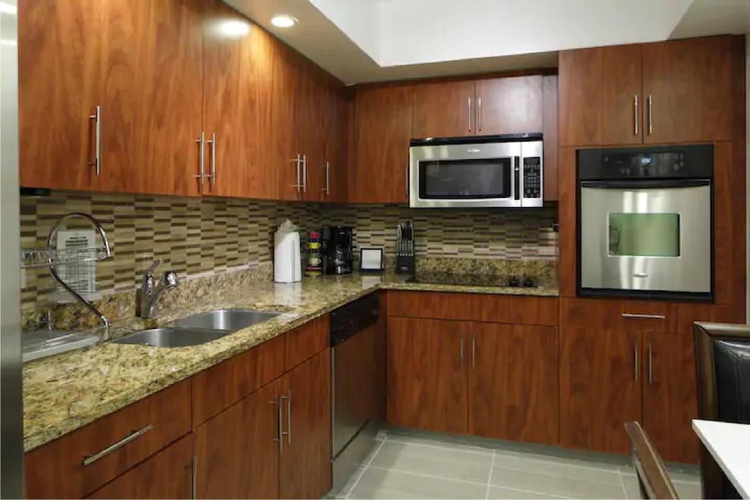 Photo of Kitchen in Hollywood South Central Beach