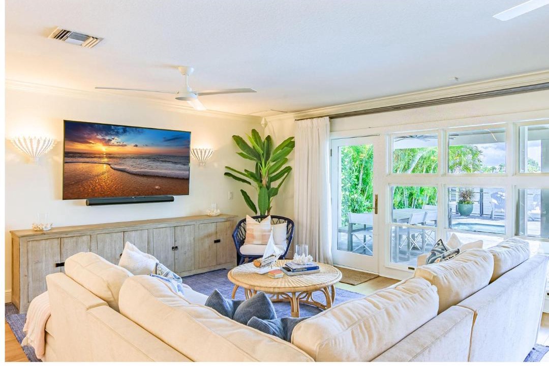 Photo of Livingroom in Indian Rocks Beach