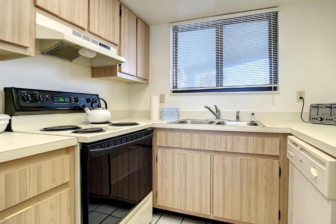 Photo of Kitchen in New Smyrna Beach