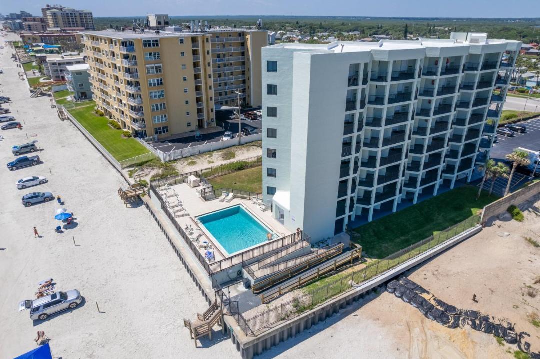 Photo of Buildings in New Smyrna Beach