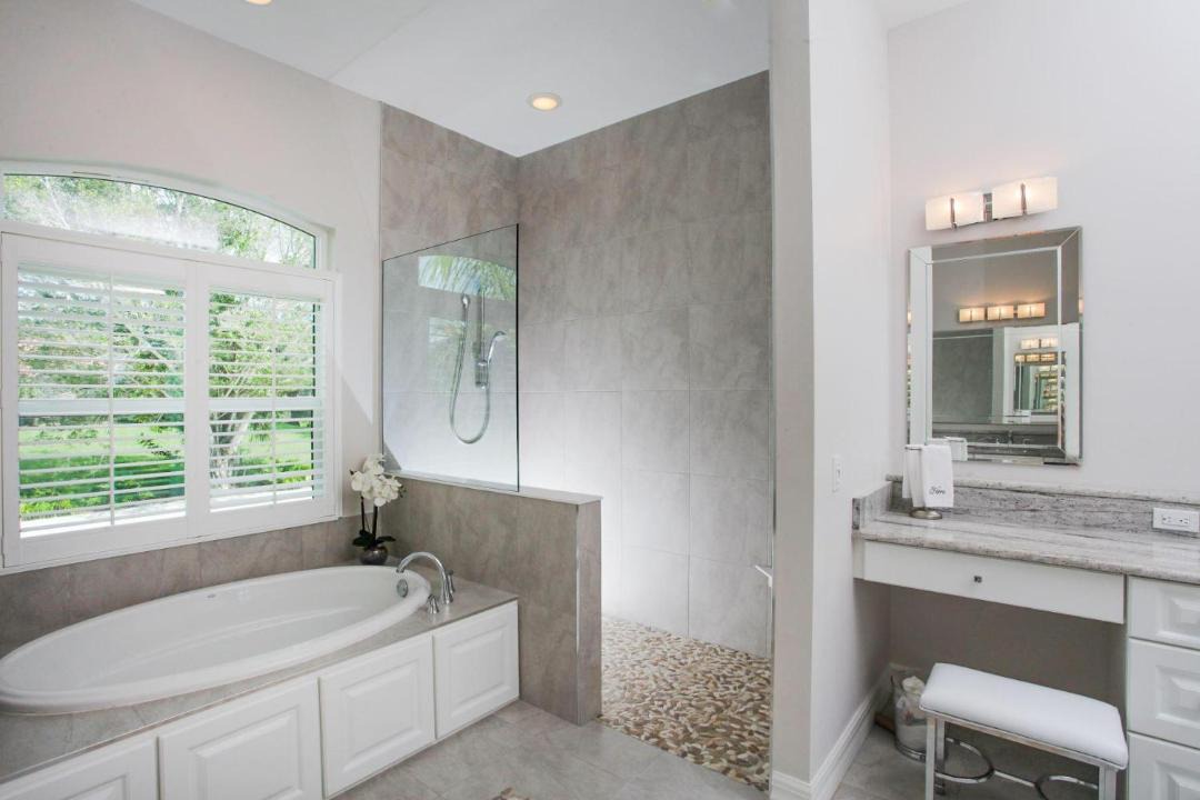 Photo of Bathroom in South Venice