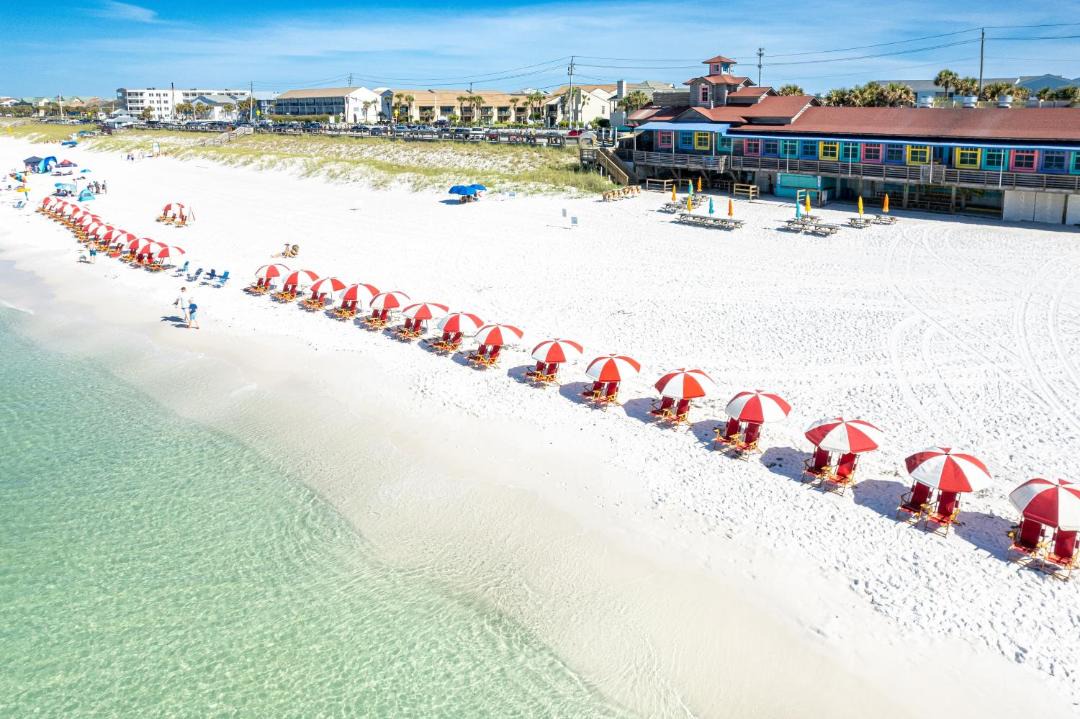 Photo of Others in Holiday Isle