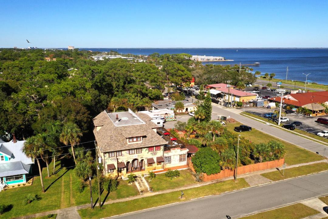 Photo of Others in Titusville