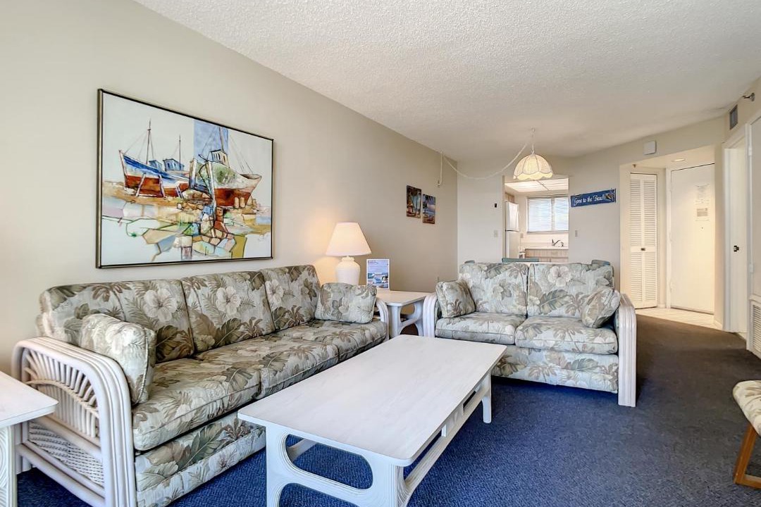 Photo of Livingroom in New Smyrna Beach