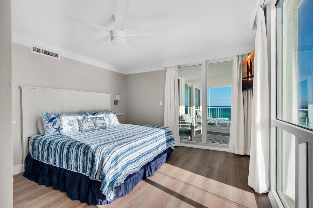 Photo of Bedroom in Holiday Isle