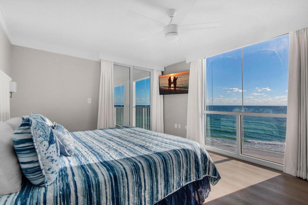 Photo of Bedroom in Holiday Isle