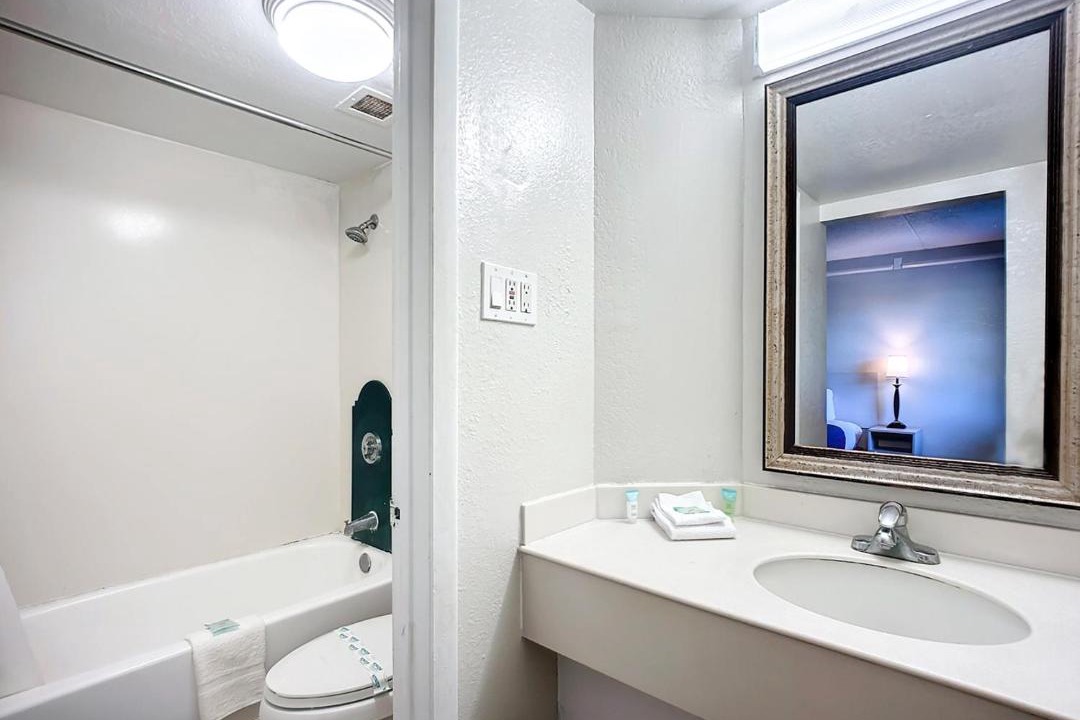 Photo of Bathroom in Highlands