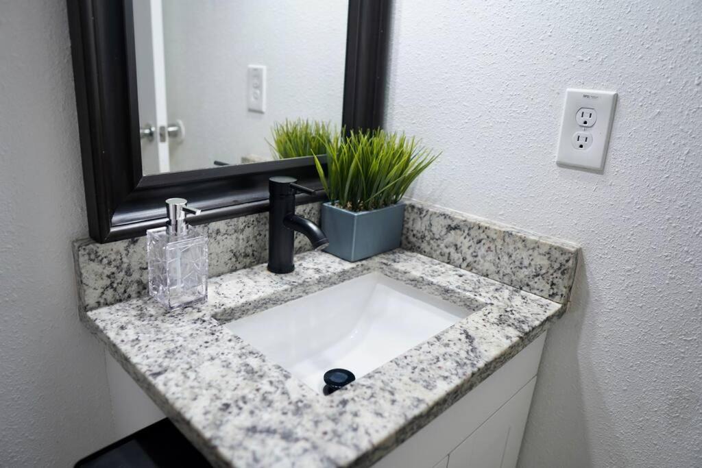 Photo of Bathroom in Temple Crest