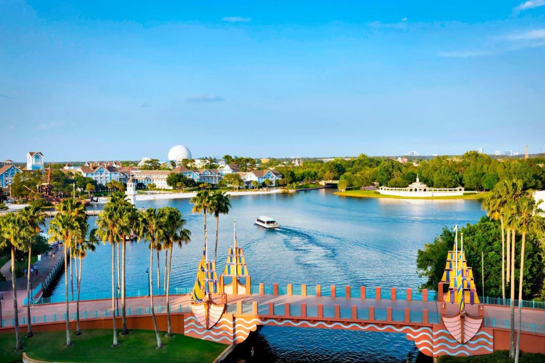Photo of Others in Bay Lake