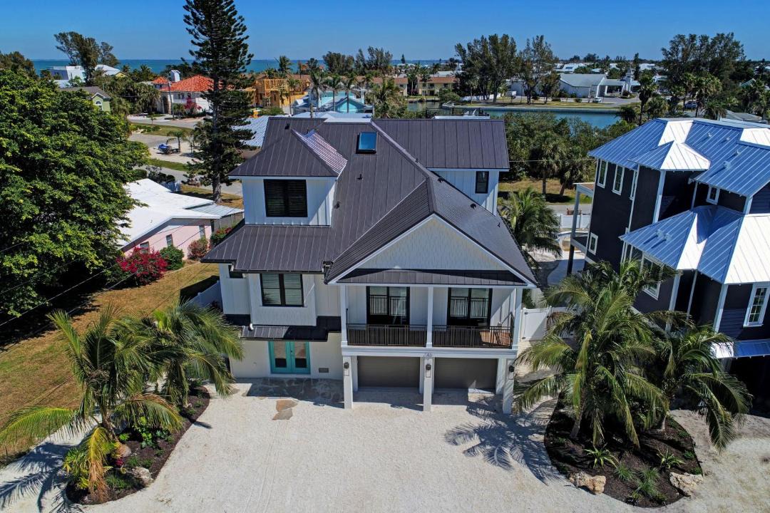 Photo of Others in Anna Maria