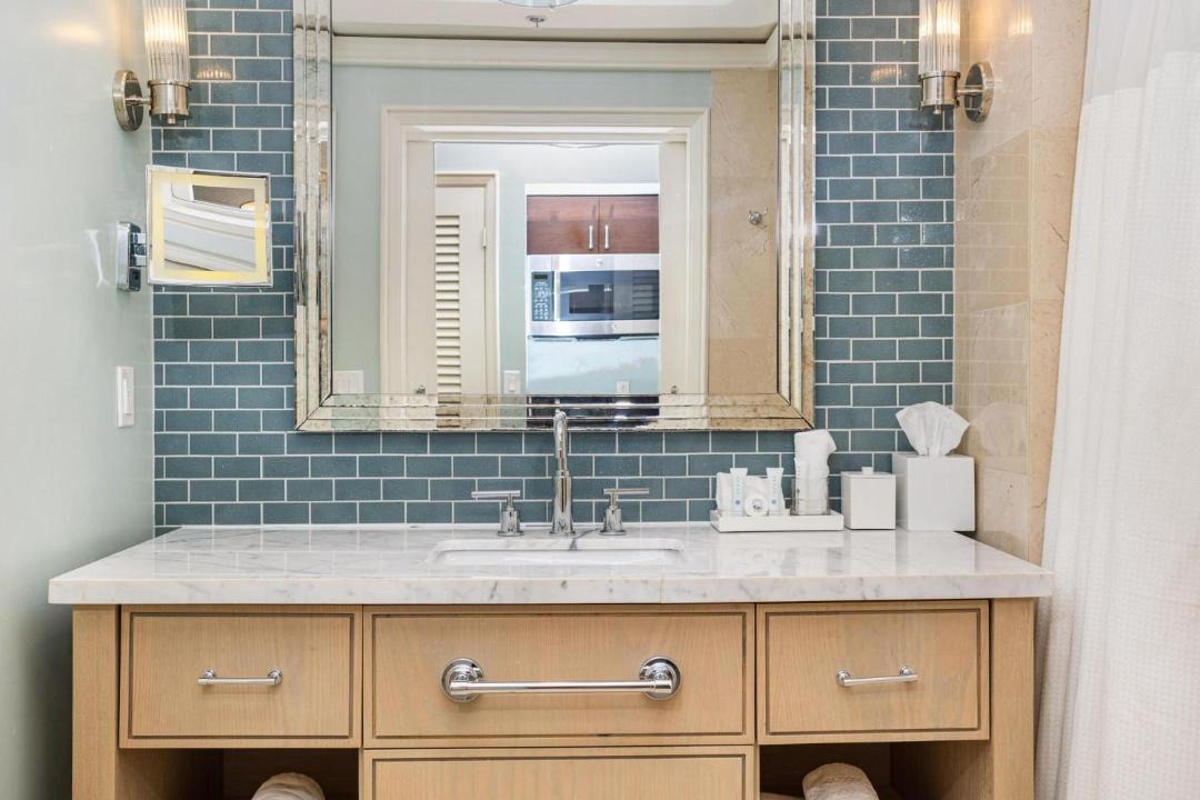 Photo of Bathroom in Key Biscayne