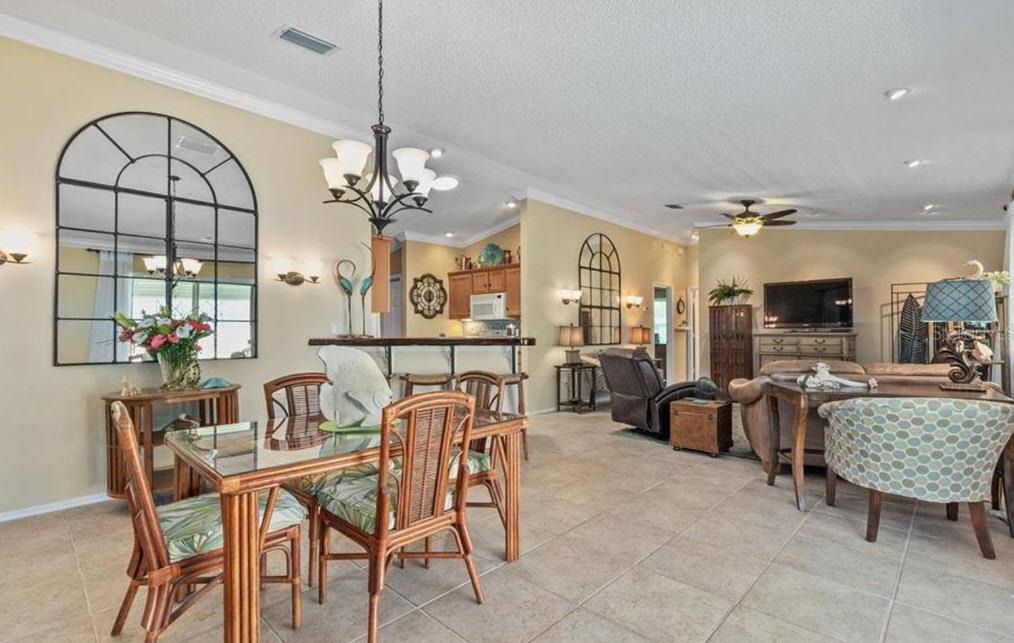 Photo of Livingroom in Bonnybrook