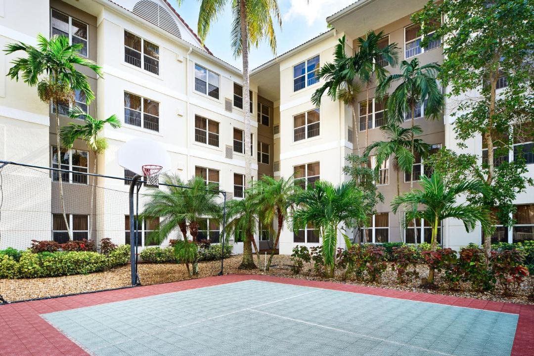 Photo of Others in Plantation