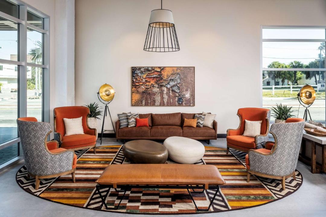 Photo of Livingroom in Historic Downtown Melbourne