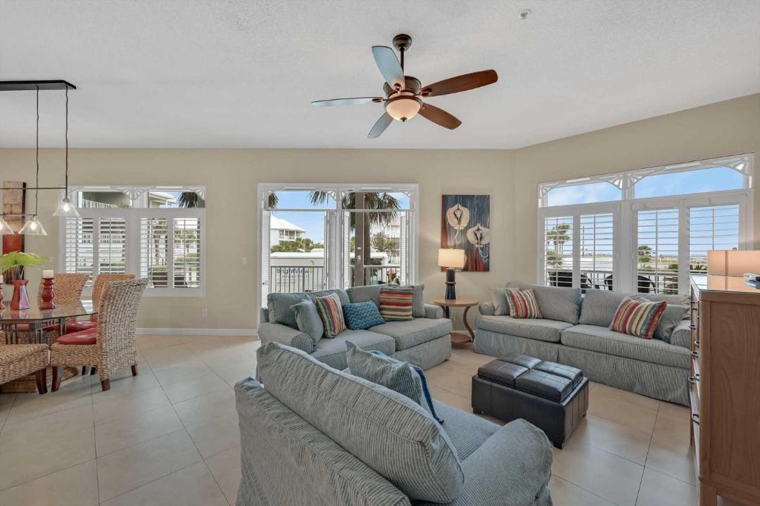 Photo of Others in Avalon Beach Estates