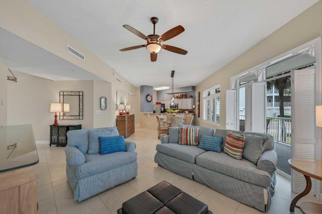 Photo of Others in Avalon Beach Estates