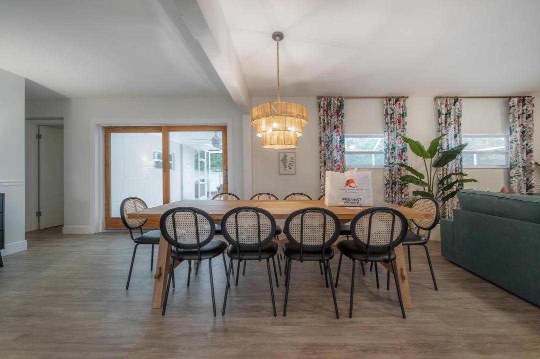 Photo of Livingroom in Clearwater