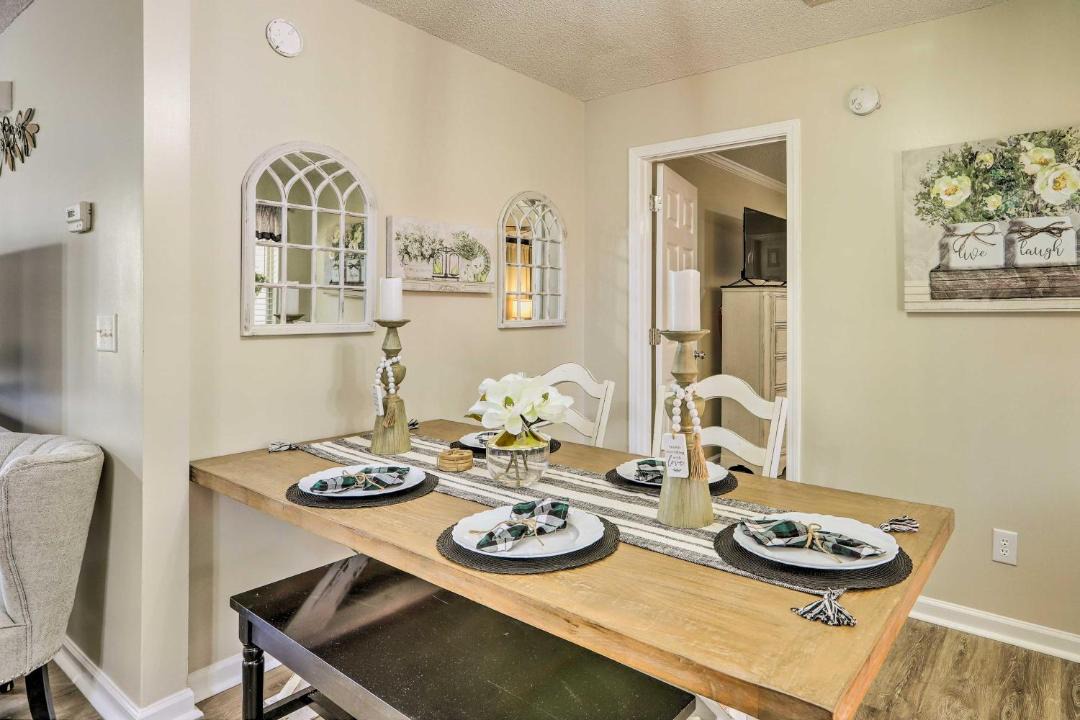 Photo of Livingroom in Centerville