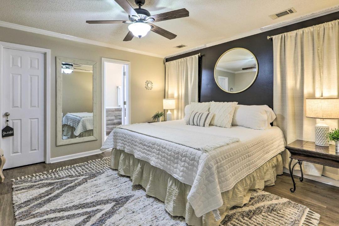 Photo of Bedroom in Centerville