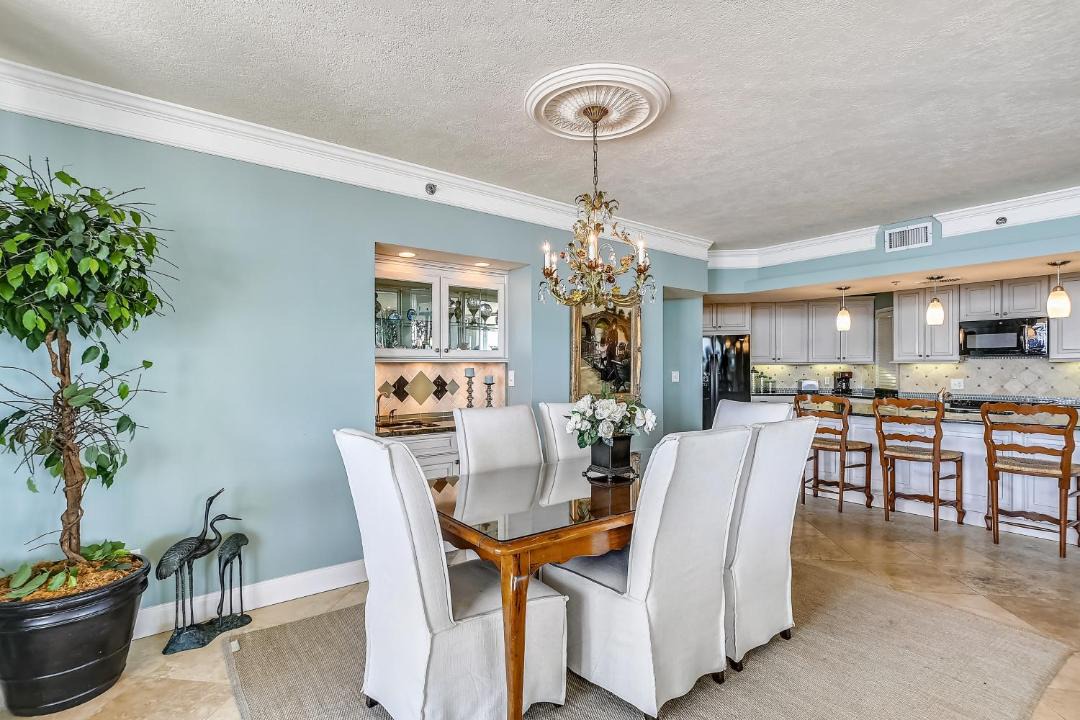 Photo of Others in Holiday Isle
