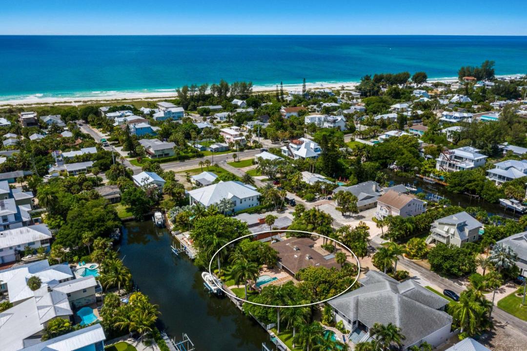 Photo of Others in Anna Maria