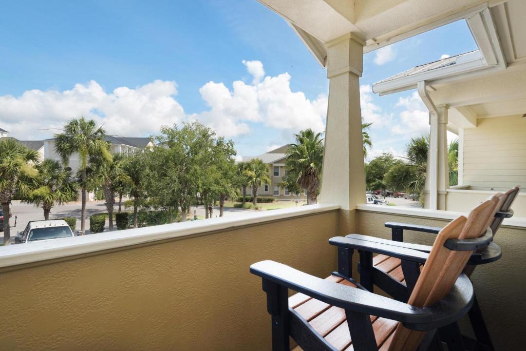 Photo of Patio Balcony in Dune Allen Beach