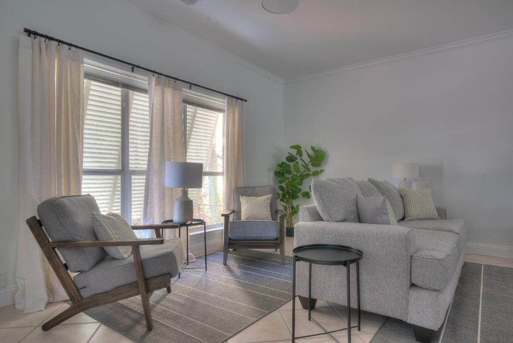Photo of Livingroom in Destin