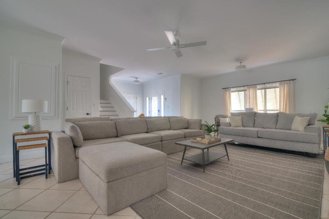Photo of Livingroom in Destin