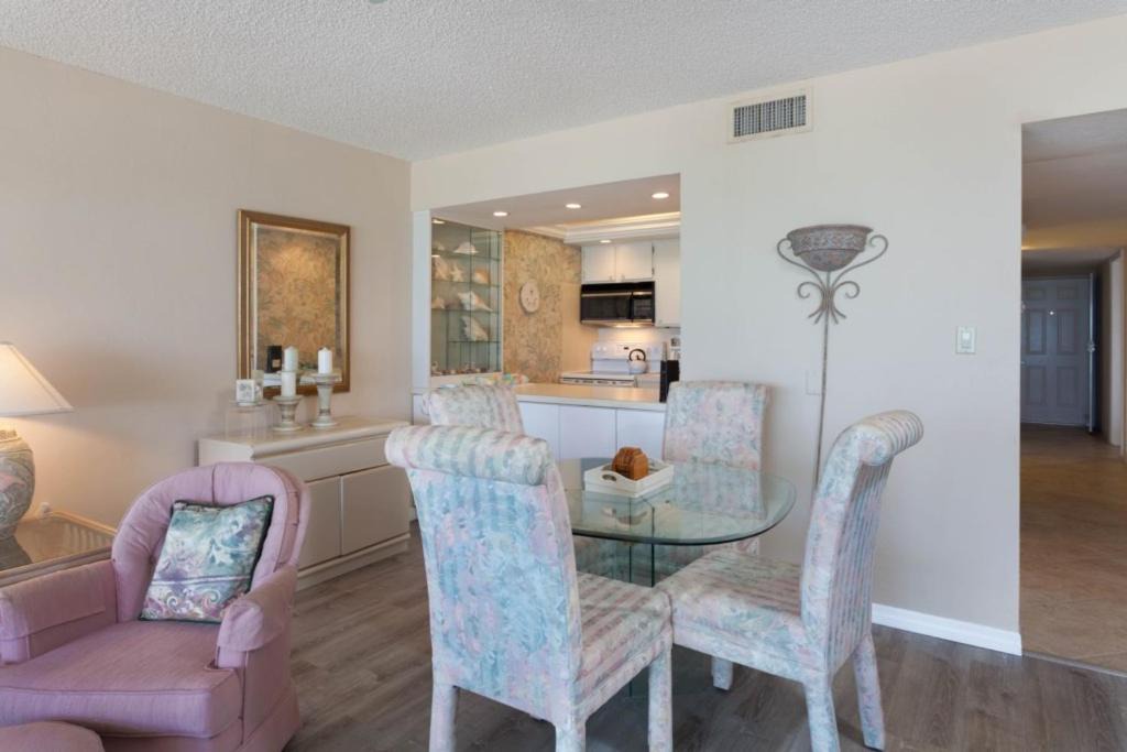 Photo of Livingroom in Bonita Springs