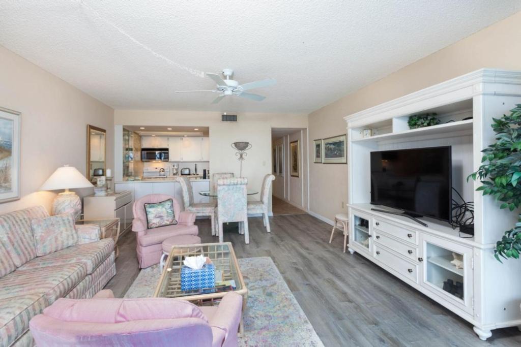 Photo of Livingroom in Bonita Springs