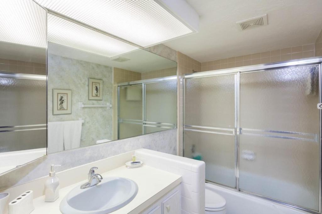 Photo of Bathroom in Bonita Springs