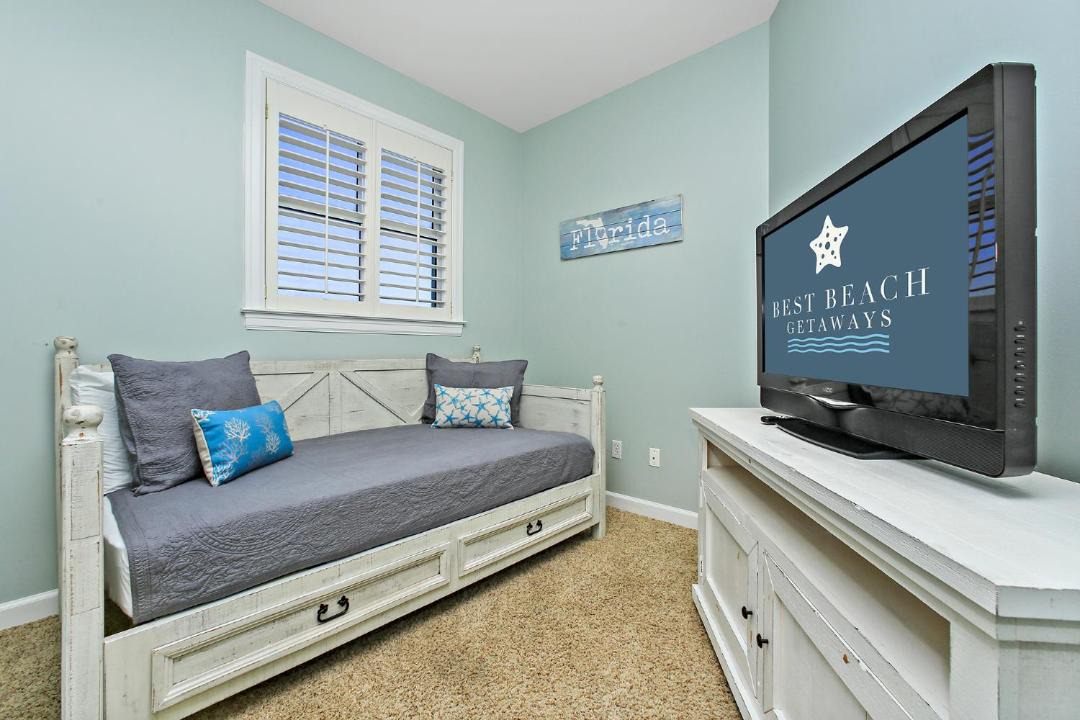 Photo of Bedroom in Silver Sands Beach