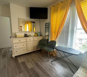 Boutique Downtown Wpb 