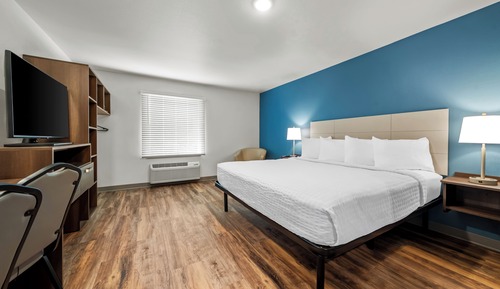 Suite, 1 King Bed, Accessible, Non Smoking (Efficiency)