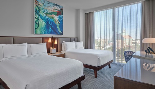 Traditional Room, 2 Queen Beds (Mobility/Hearing Access, Roll-In Shwr)