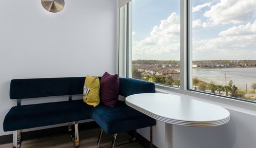 Room, 2 Queen Beds, Lake View