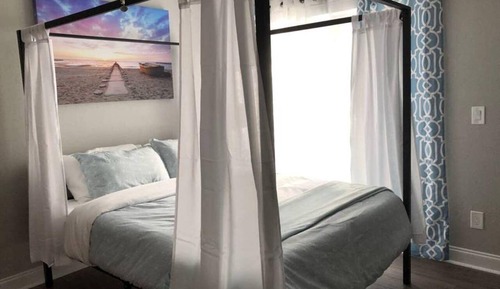 House (2 Bedrooms)