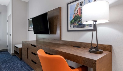 Executive Suite, 1 King Bed, Non Smoking