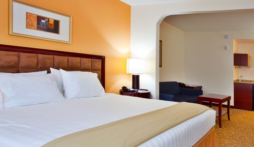 Standard Room, 1 King Bed