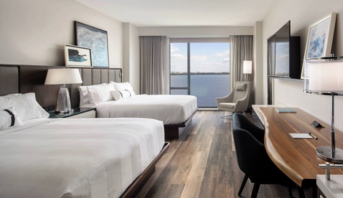 Room, 2 Queen Beds, Bay View