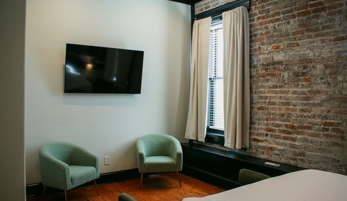 Signature Studio