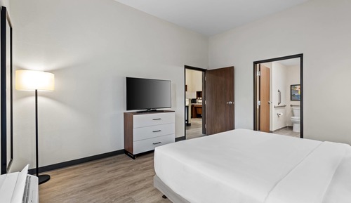 Superior Suite, 1 King Bed, Non Smoking